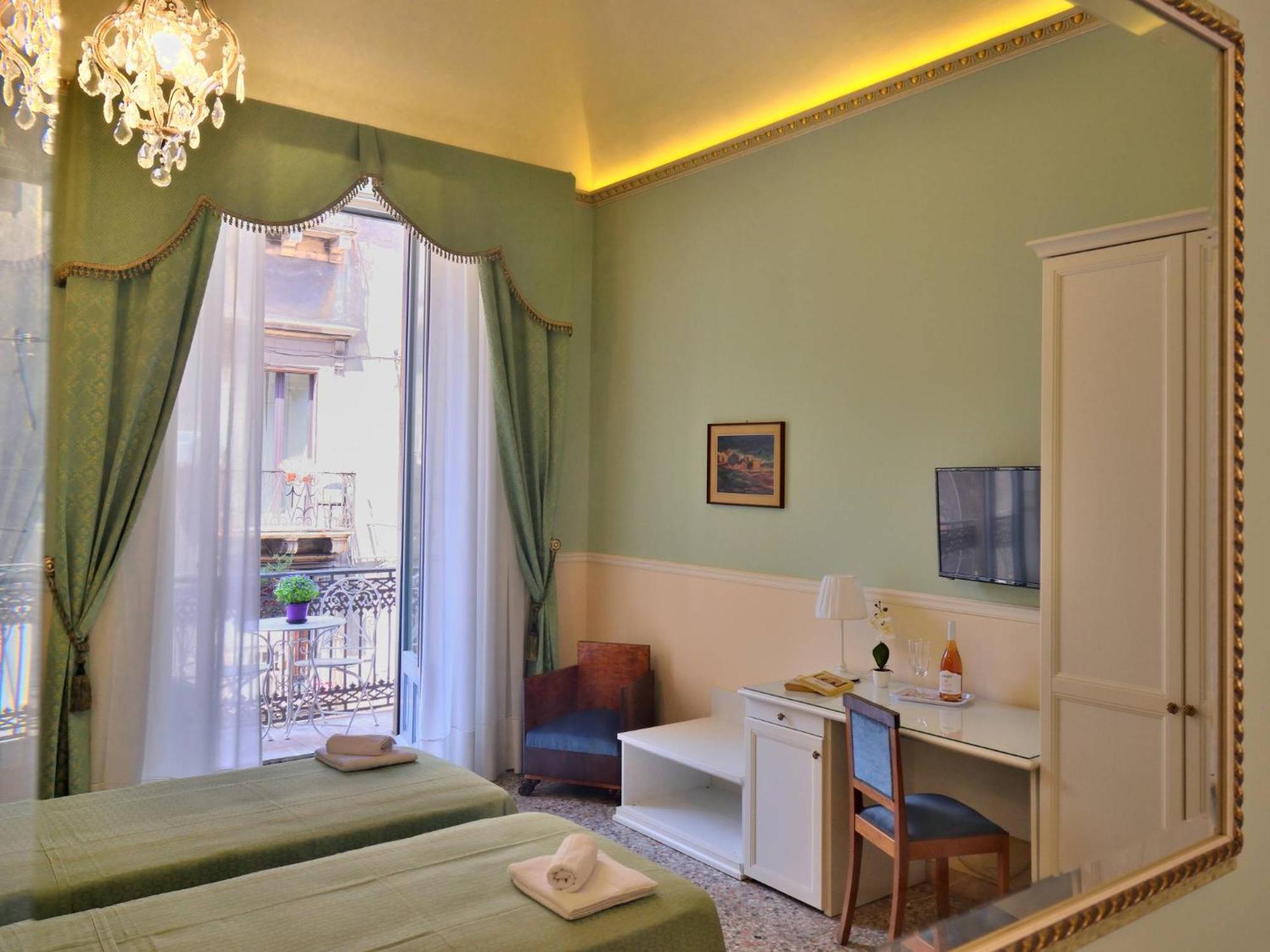 Bellini Inn Deluxe كاتانيا المظهر الخارجي الصورة